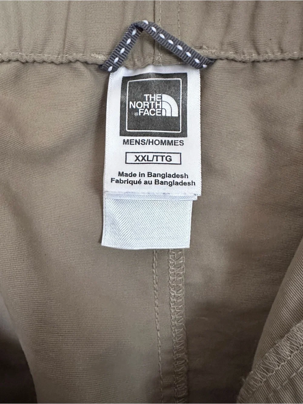 The North Face Paramount Tan Cargo Shorts Built-In Belt XXL 2008 Y2K Nylon